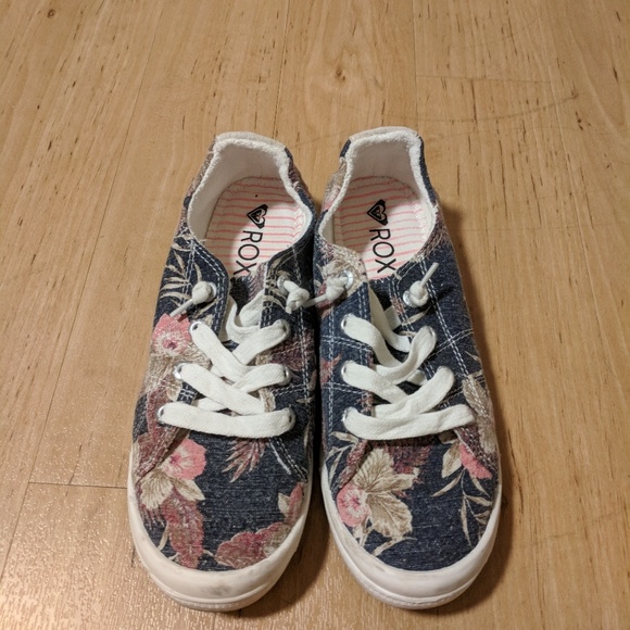 roxy floral shoes